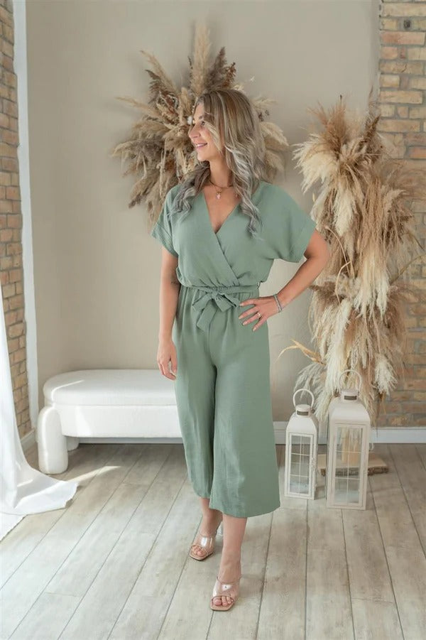 Jumpsuit mit V-Ausschnitt